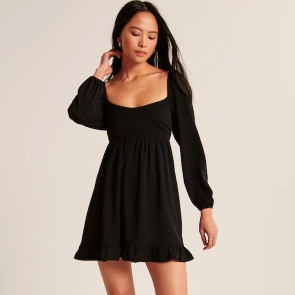 Abercrombie and Fitch Long Sleeve Scoopneck Mini Dress